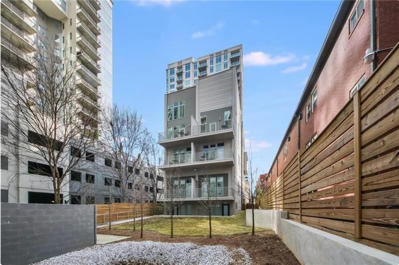 Appartamento Marvelous Midtown Manor In Piedmont Park Atlanta Esterno foto